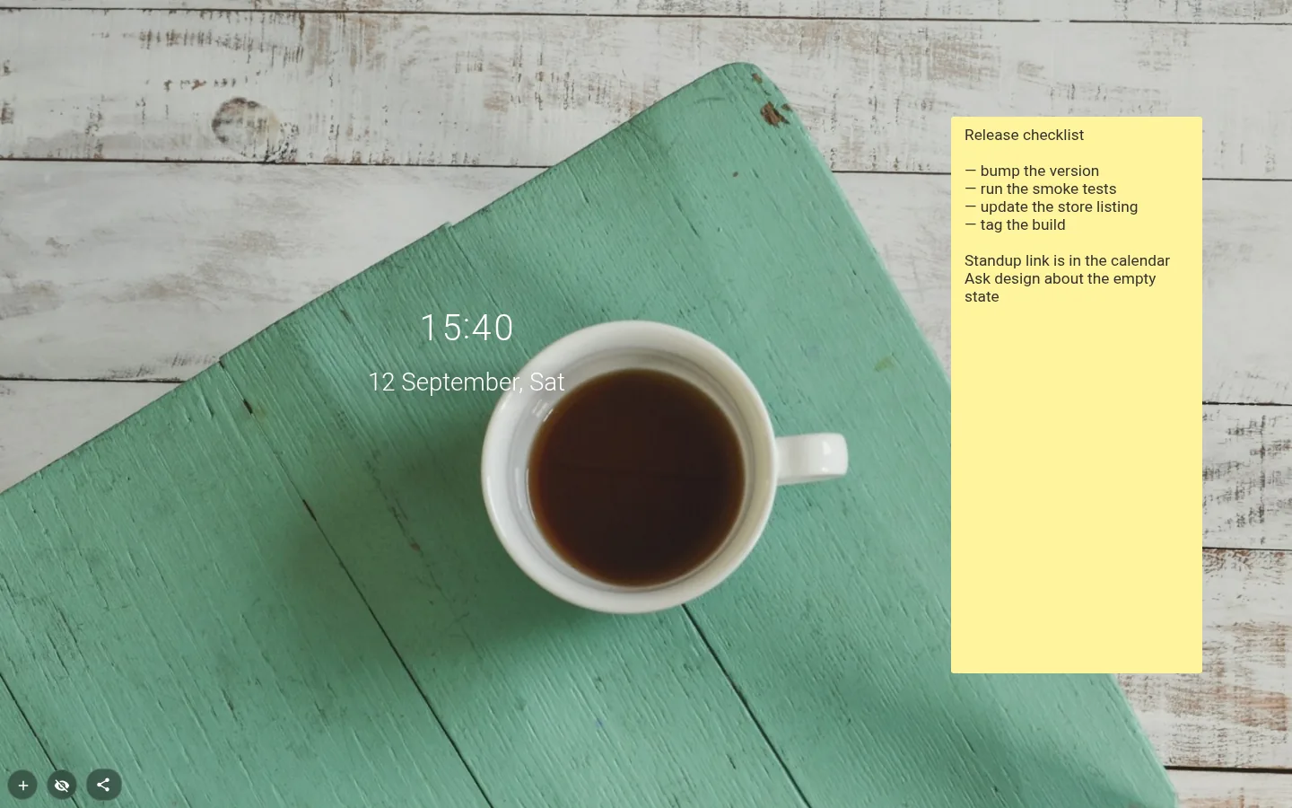 Tall yellow note widget with a release checklist standing at the right edge of the new tab page
